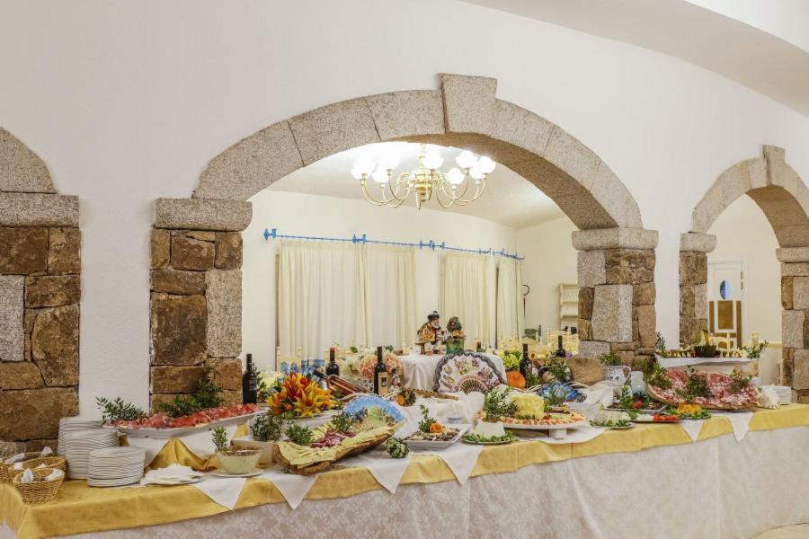 فندق Nicolaus Club Li Cucutti Agrustos المظهر الخارجي الصورة