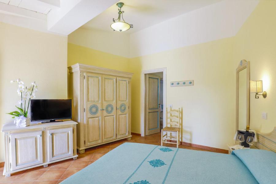 فندق Nicolaus Club Li Cucutti Agrustos المظهر الخارجي الصورة