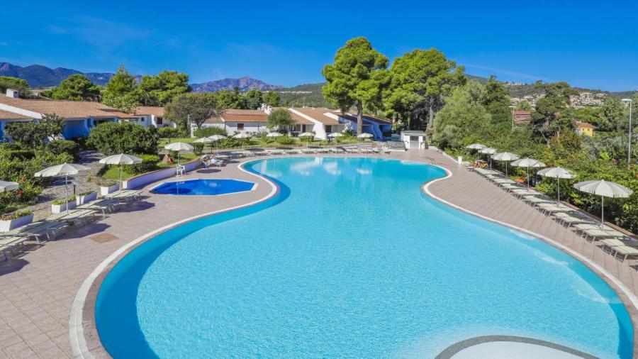 فندق Nicolaus Club Li Cucutti Agrustos المظهر الخارجي الصورة